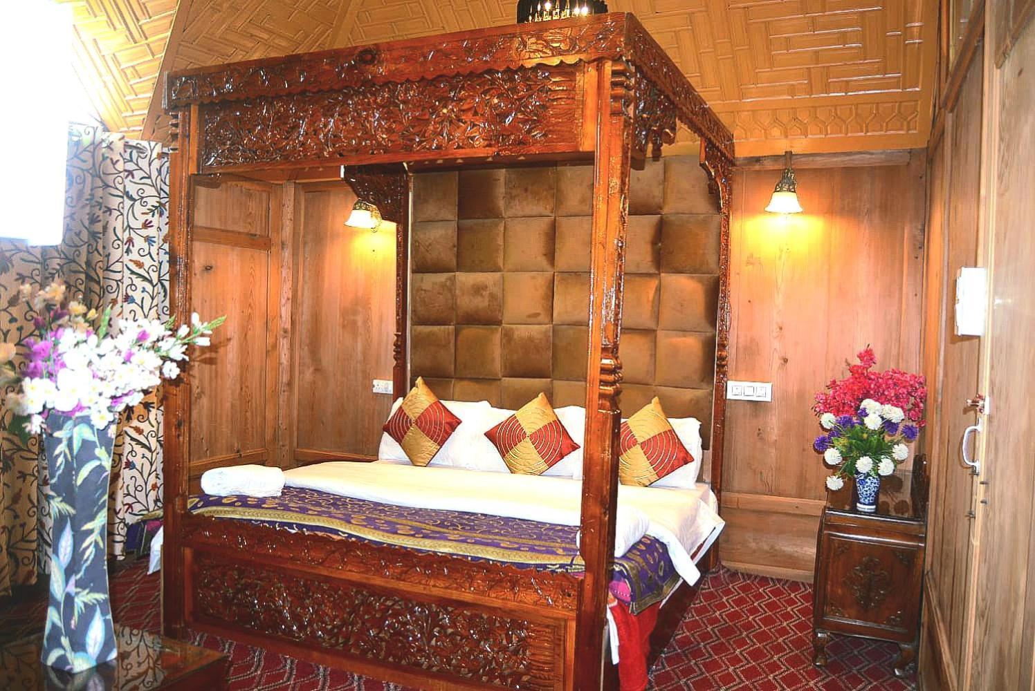 Heritage Amina Group Of Houseboats Hotel Srīnagar Kültér fotó